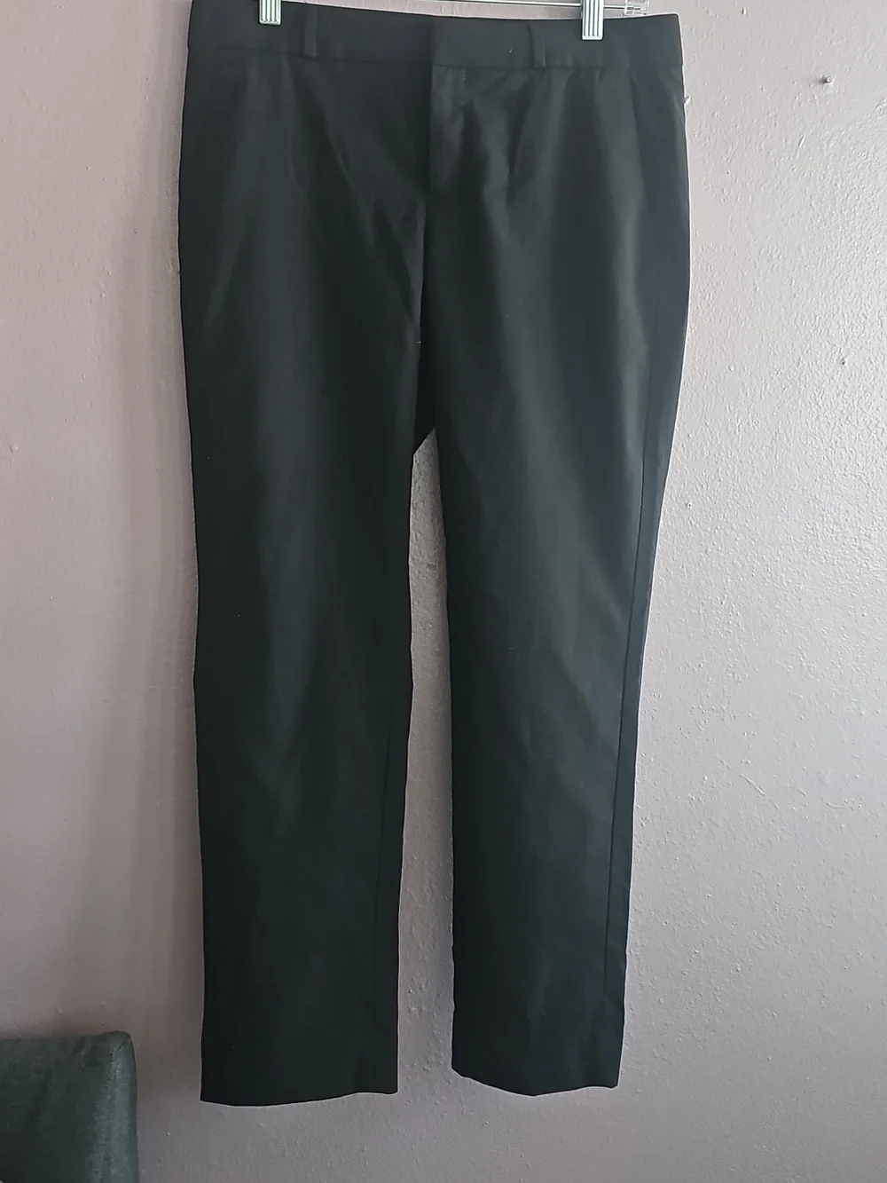 Banana Republic Black Chinos - Slim Classic Womens Work Pants. Size 2 - Picture 3 of 11